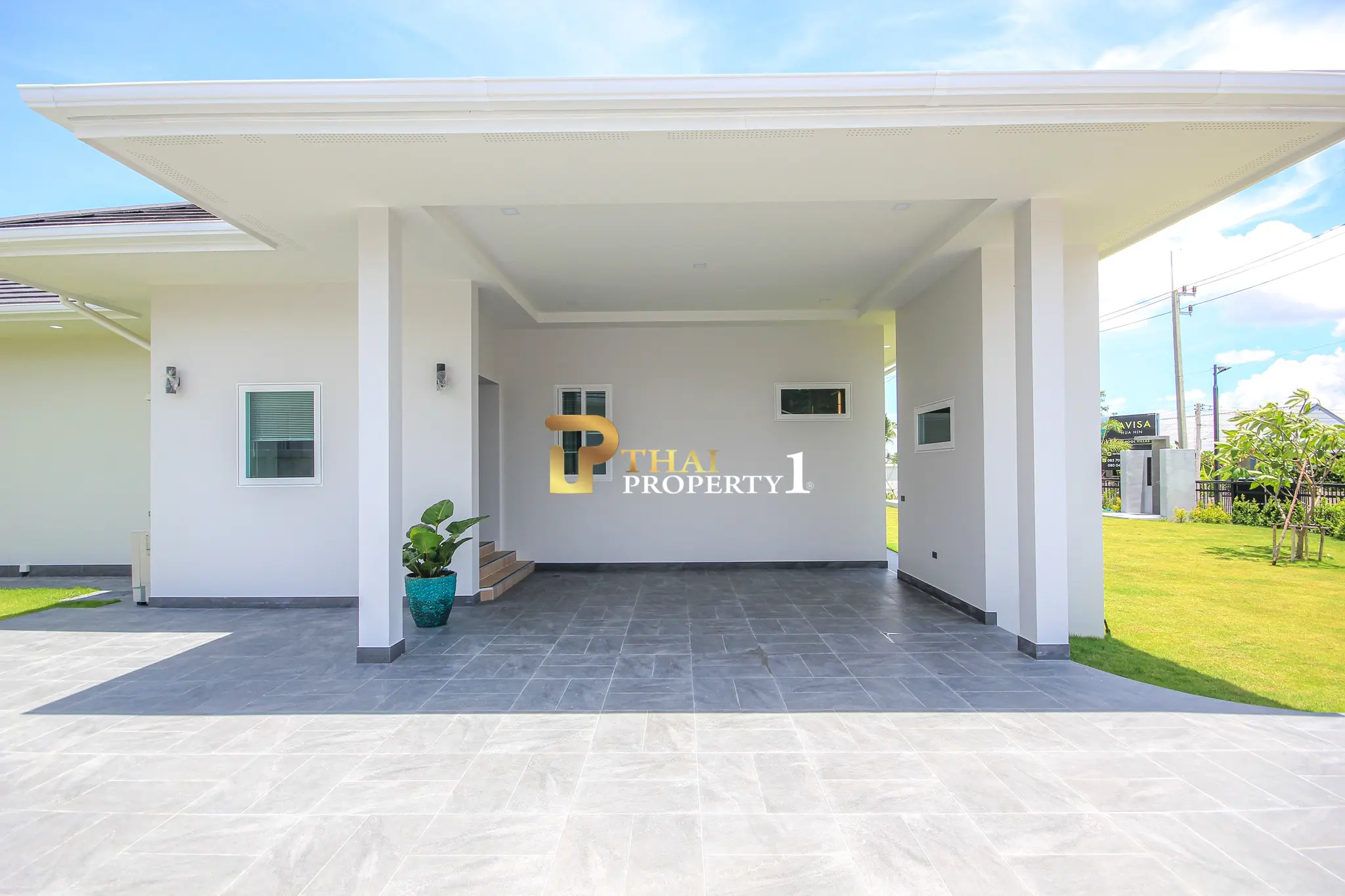 Spacious New Modern Villa with Private Pool in Hua Hin