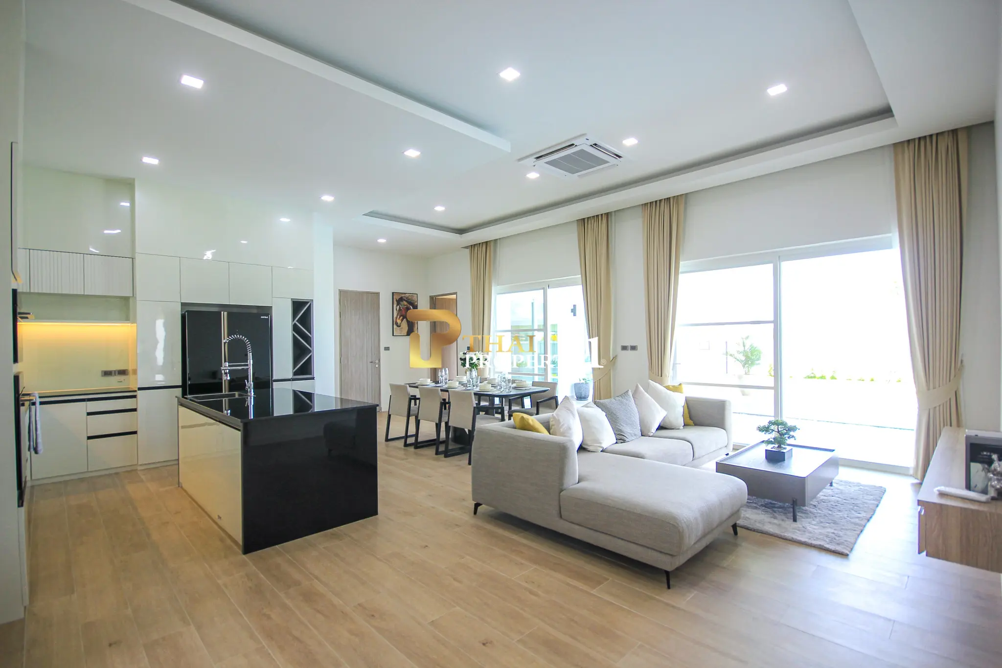 Spacious New Modern Villa with Private Pool in Hua Hin