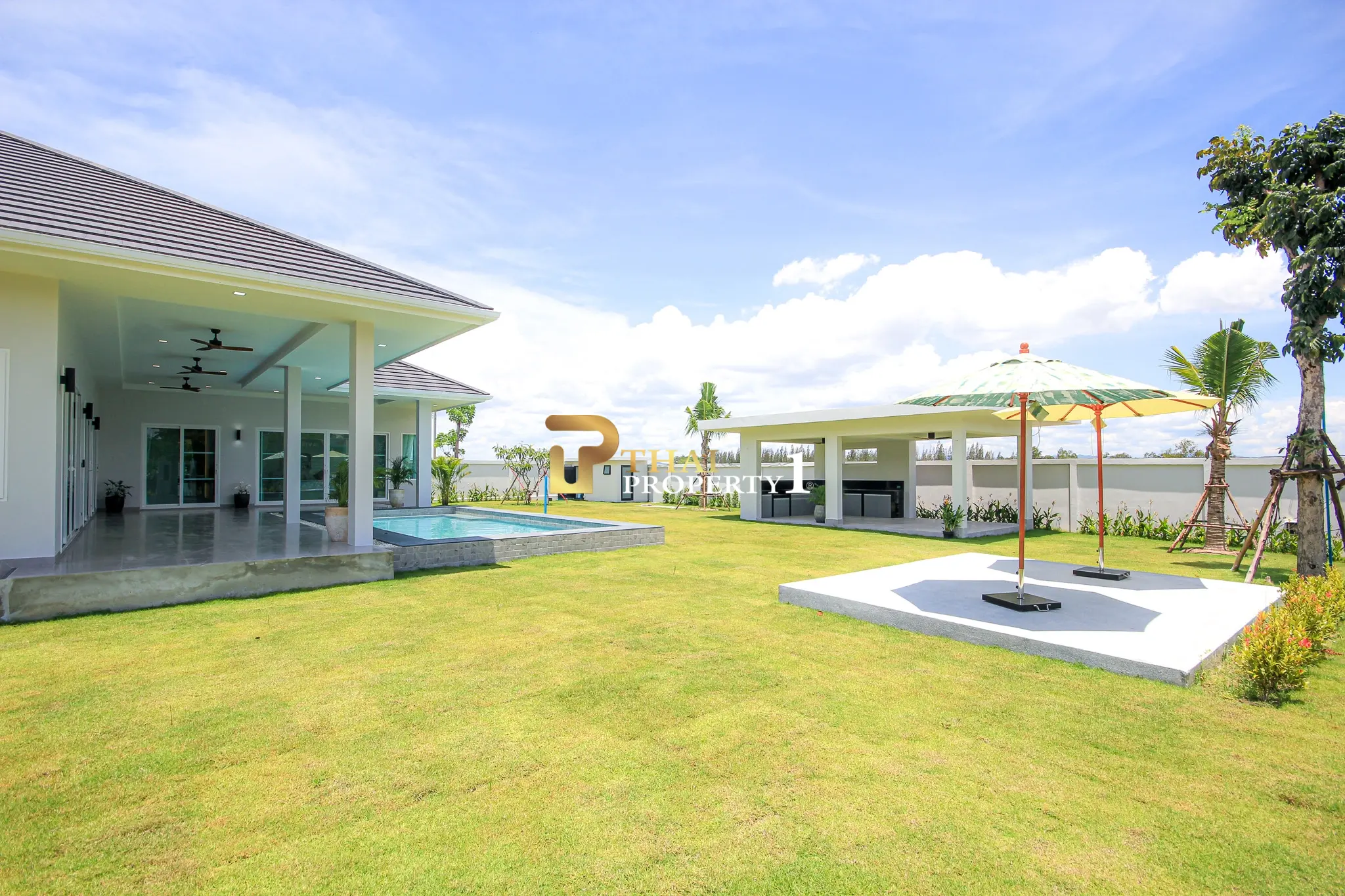 Spacious New Modern Villa with Private Pool in Hua Hin