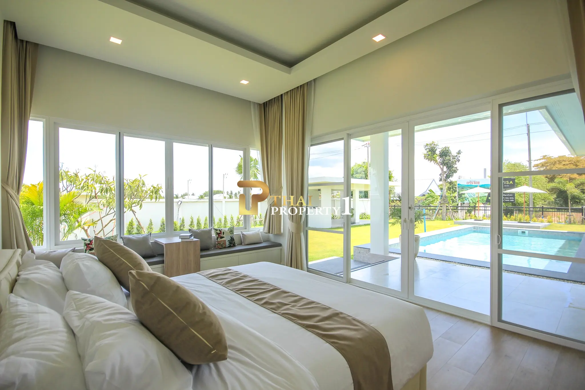 Spacious New Modern Villa with Private Pool in Hua Hin