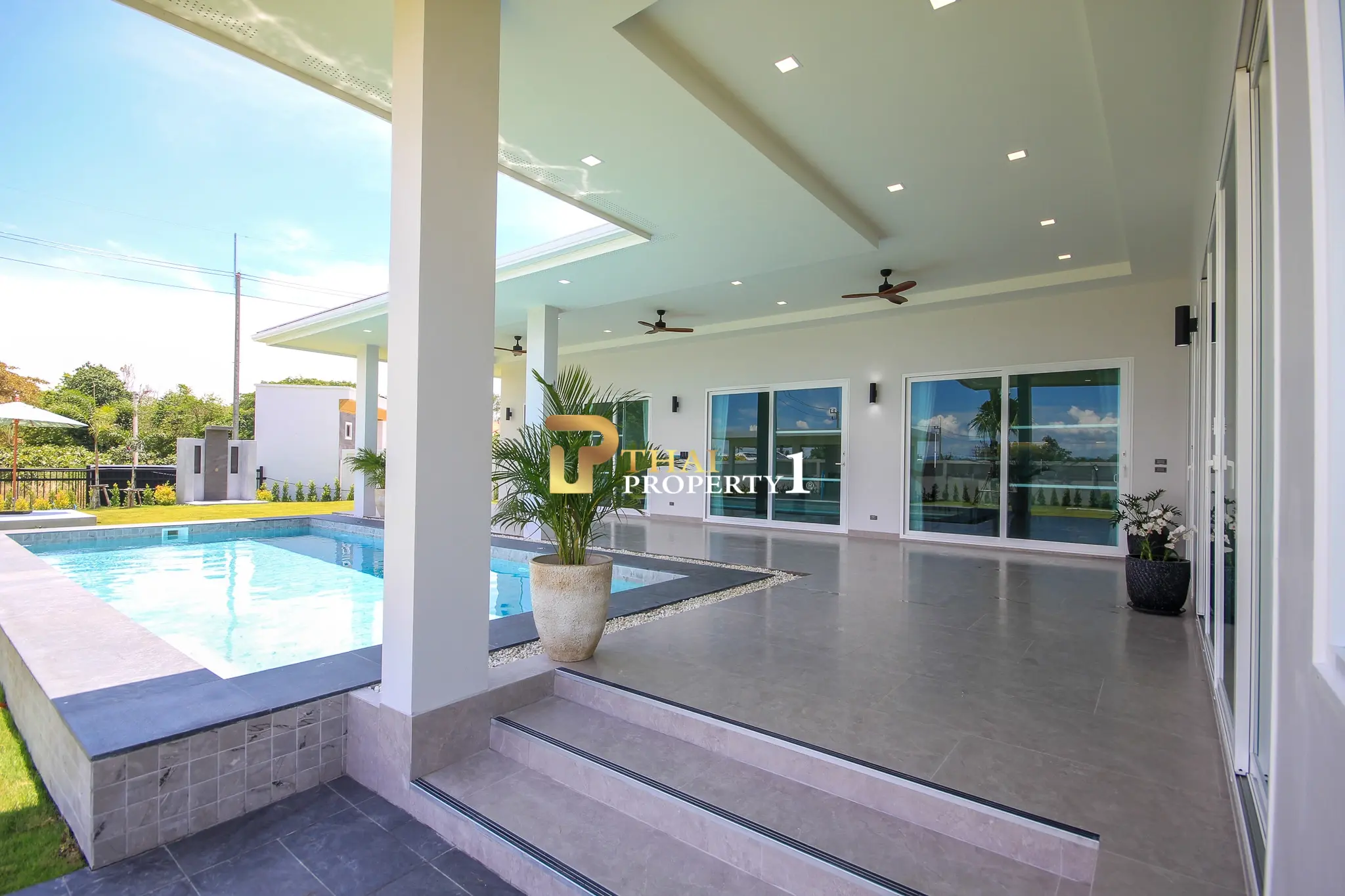 Modern 3-Bedroom Single-Story Villa with Private Pool in Hua Hin (Off-Plan)