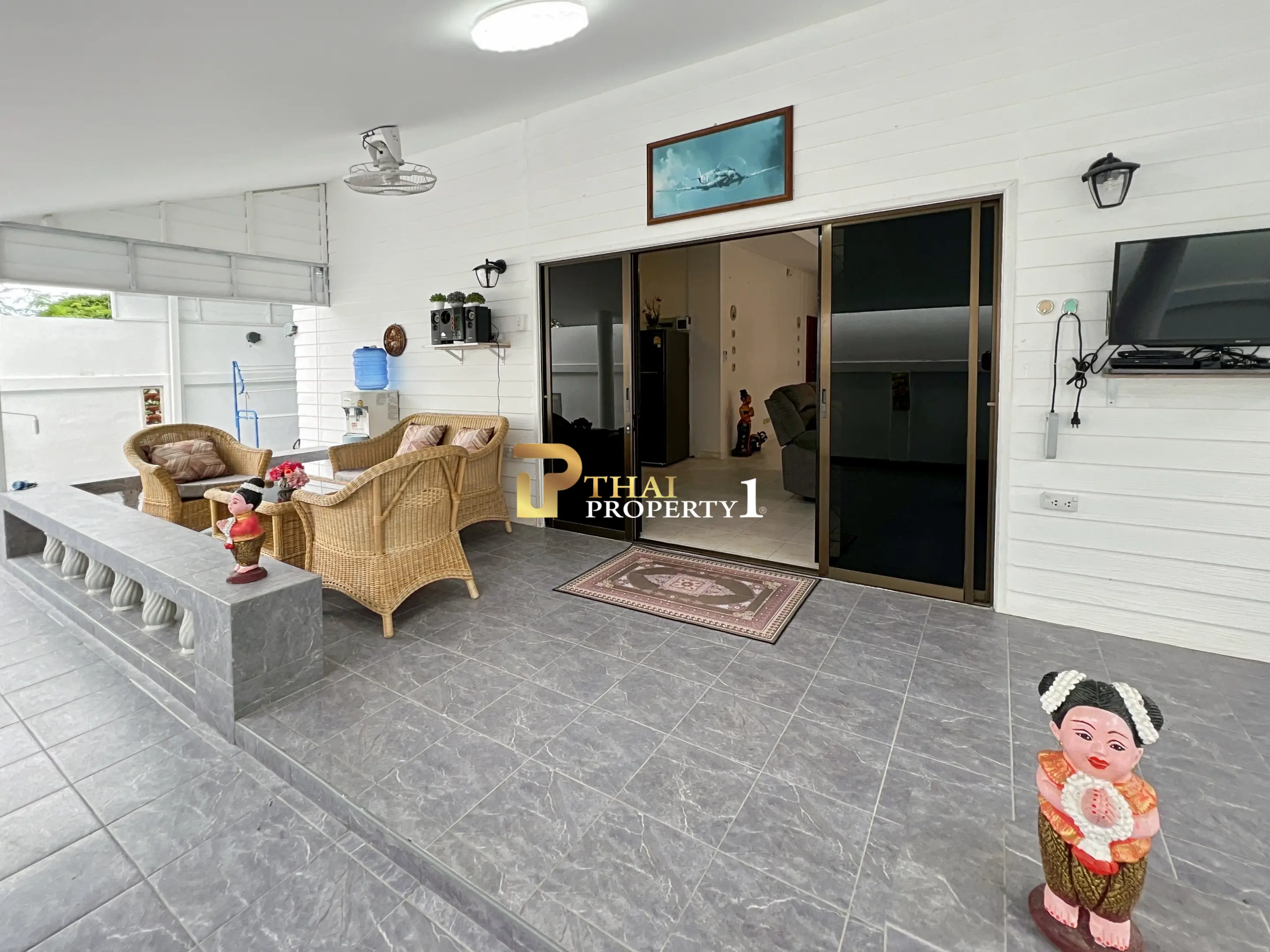บ้านเดี่ยว 3 ห้องนอน - ซอยหัวหิน 6 