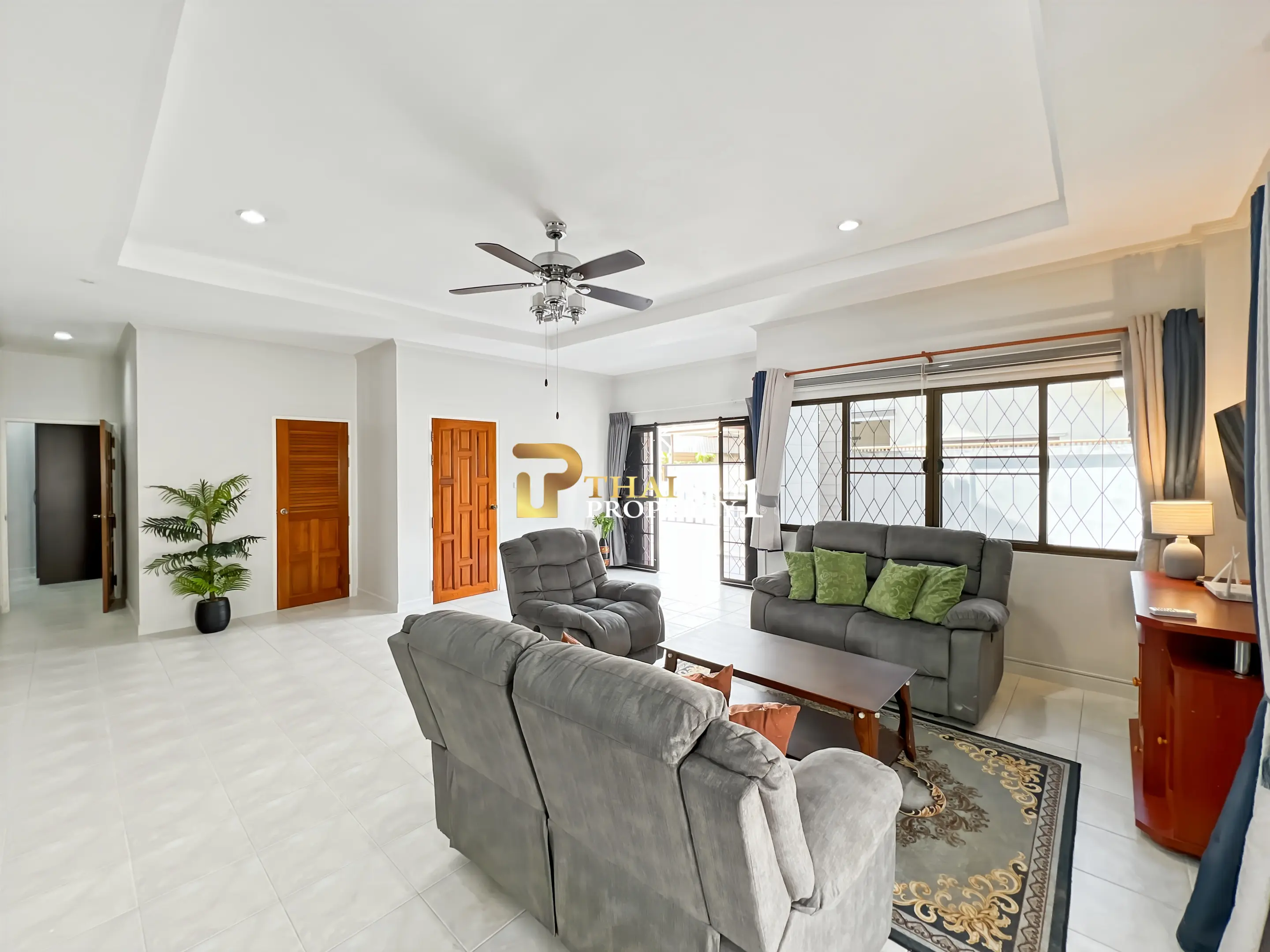 Great Value 3 Bedroom House For Sale Hua Hin Soi 6