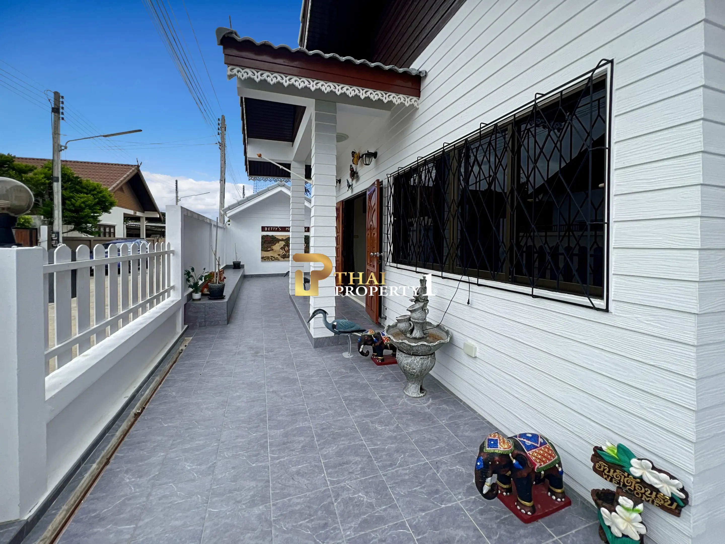 บ้านเดี่ยว 3 ห้องนอน - ซอยหัวหิน 6 
