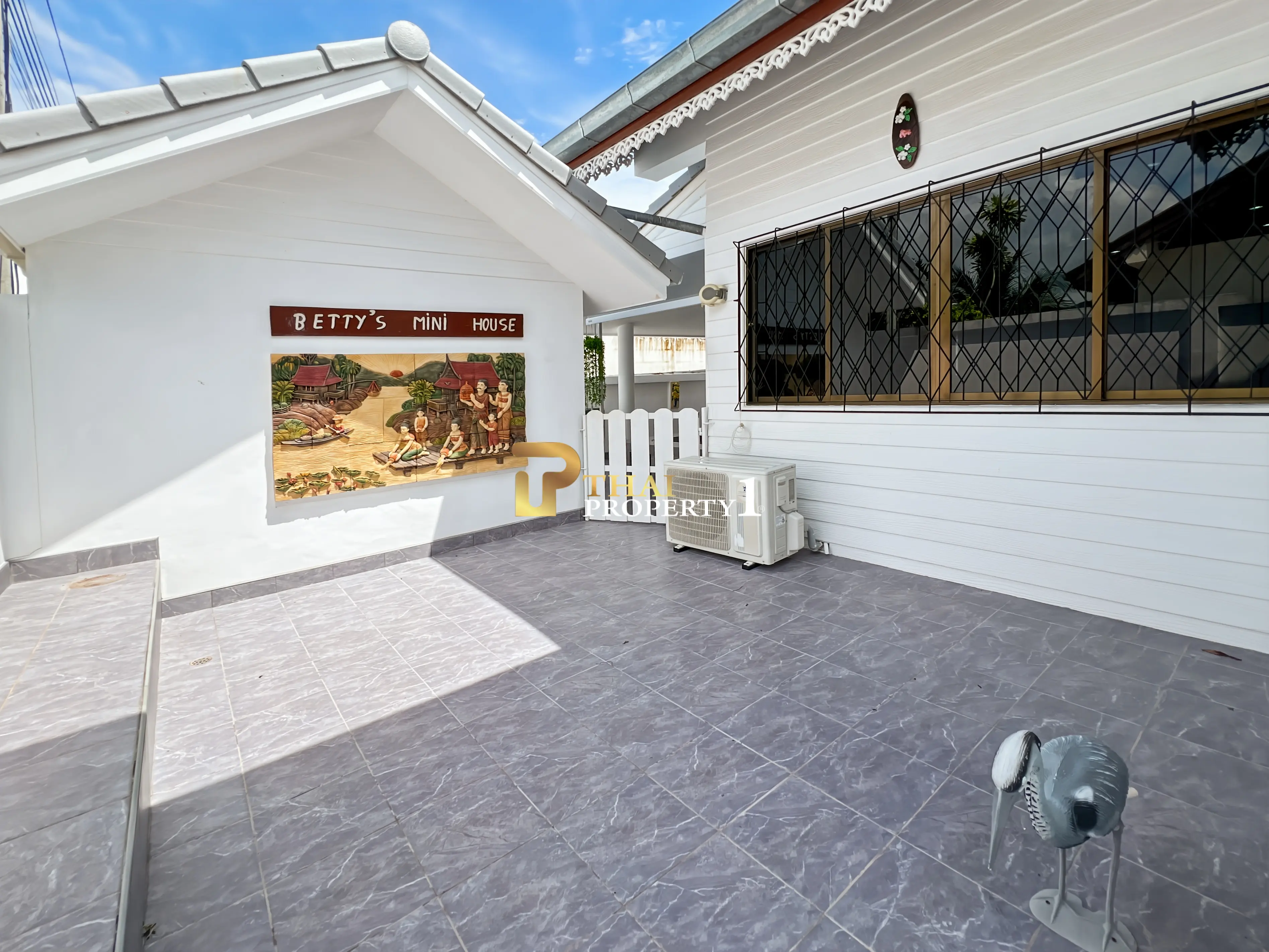 Great Value 3 Bedroom House For Sale Hua Hin Soi 6