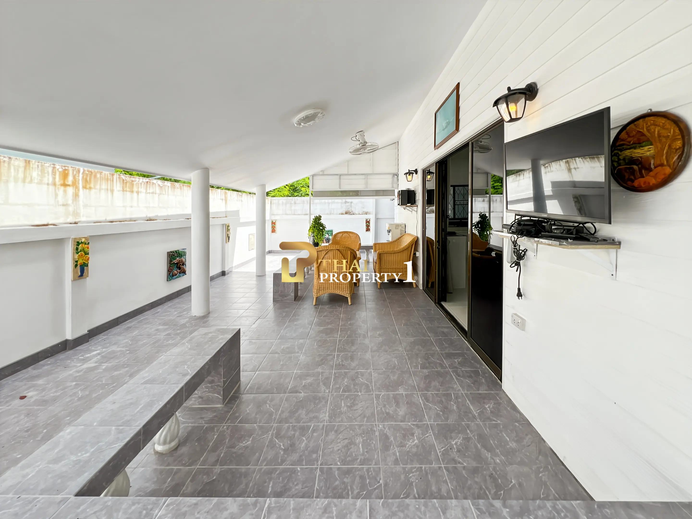 Great Value 3 Bedroom House For Sale Hua Hin Soi 6