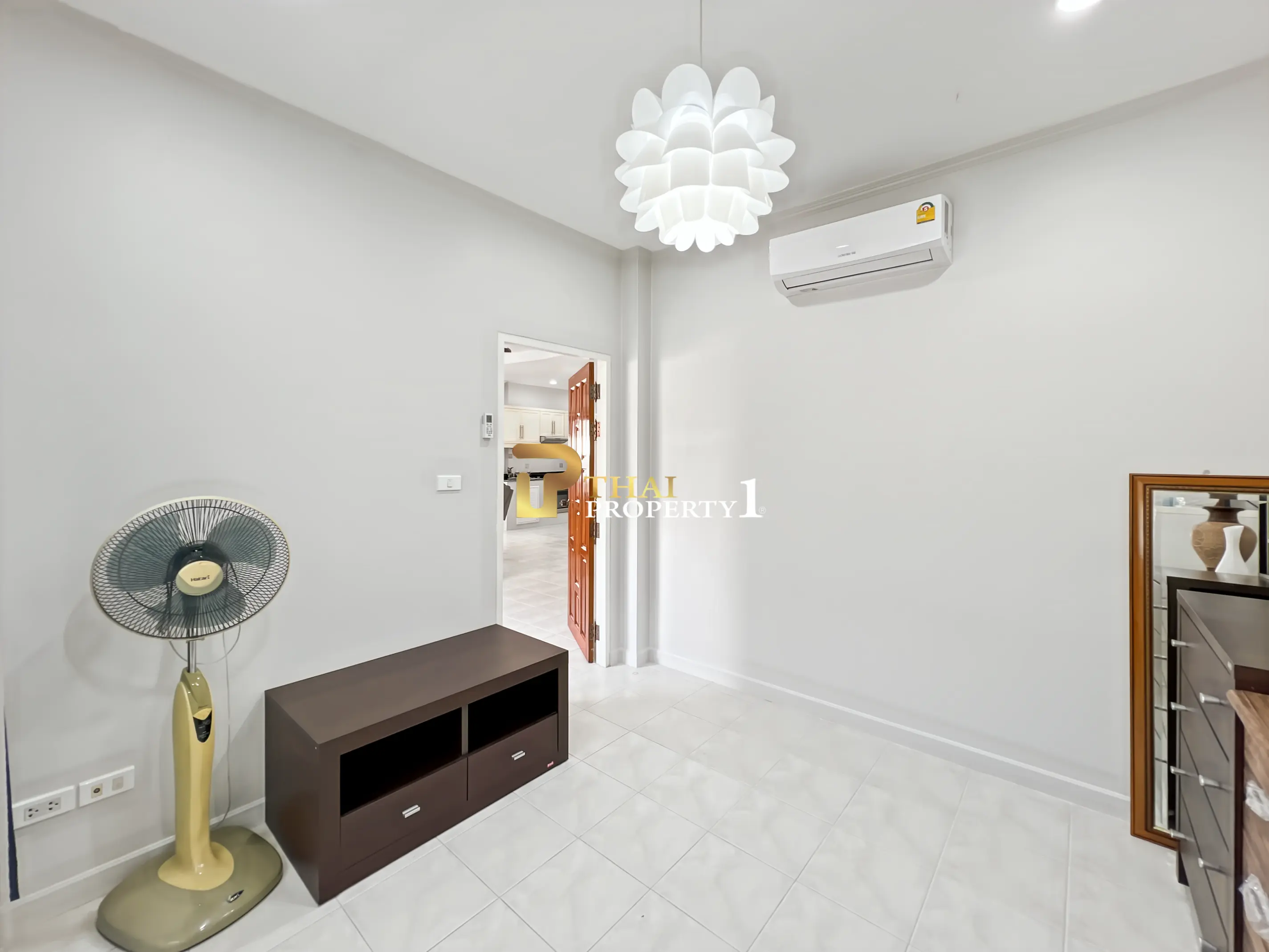 Great Value 3 Bedroom House For Sale Hua Hin Soi 6