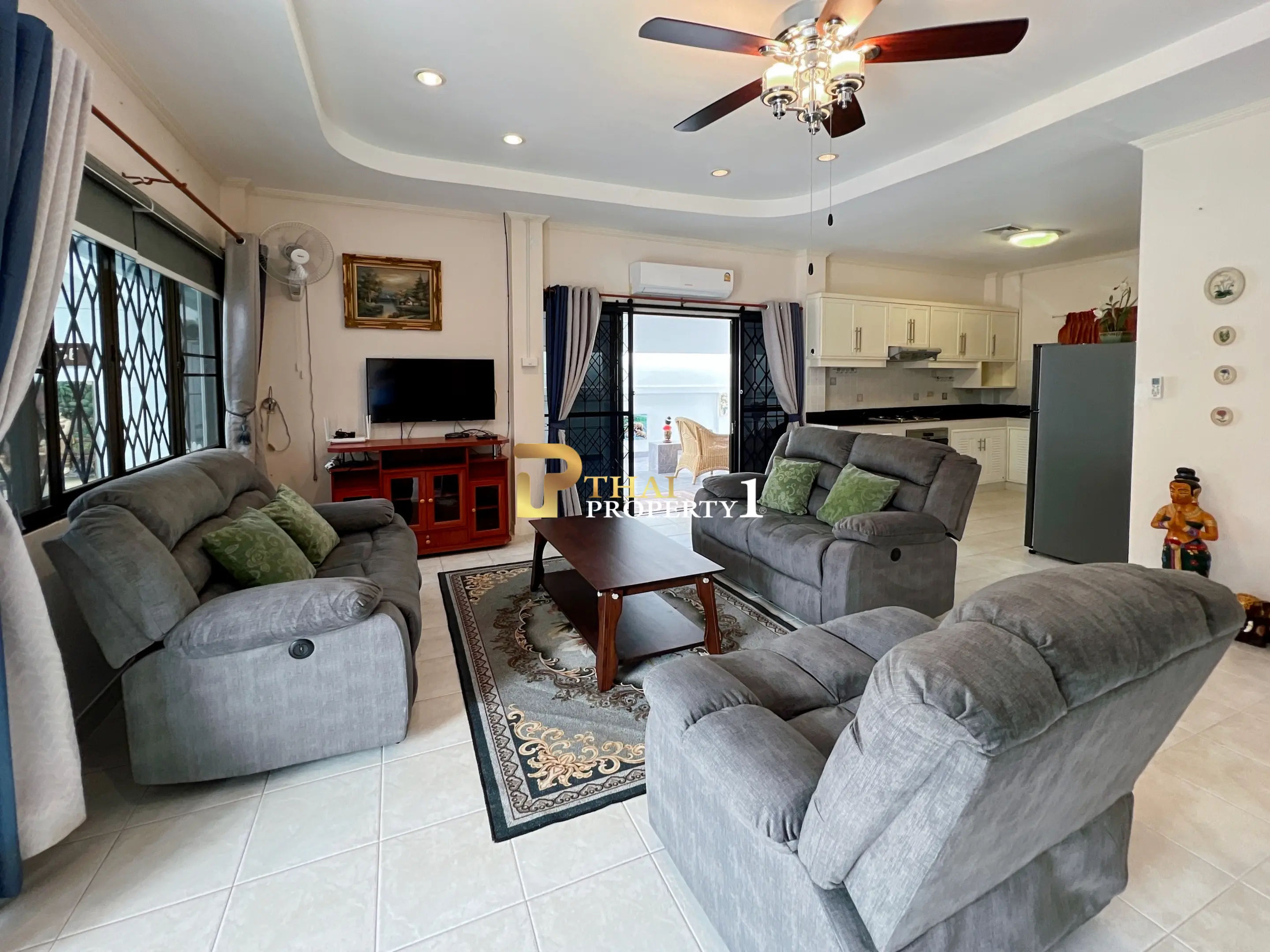 บ้านเดี่ยว 3 ห้องนอน - ซอยหัวหิน 6 