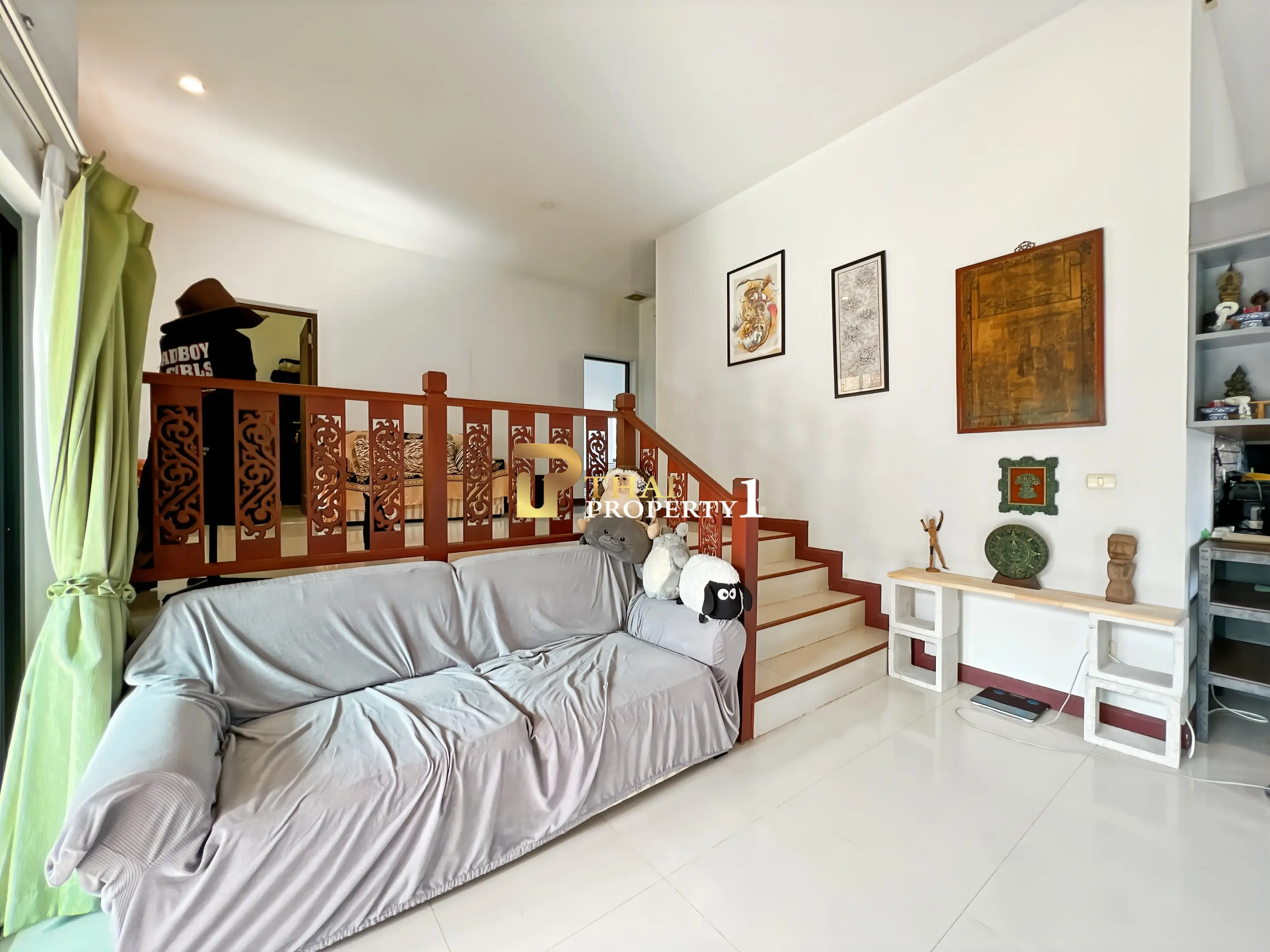 Comfortable Central 3-Bedroom Villa With Open Living Space In Hua Hin Horizon 