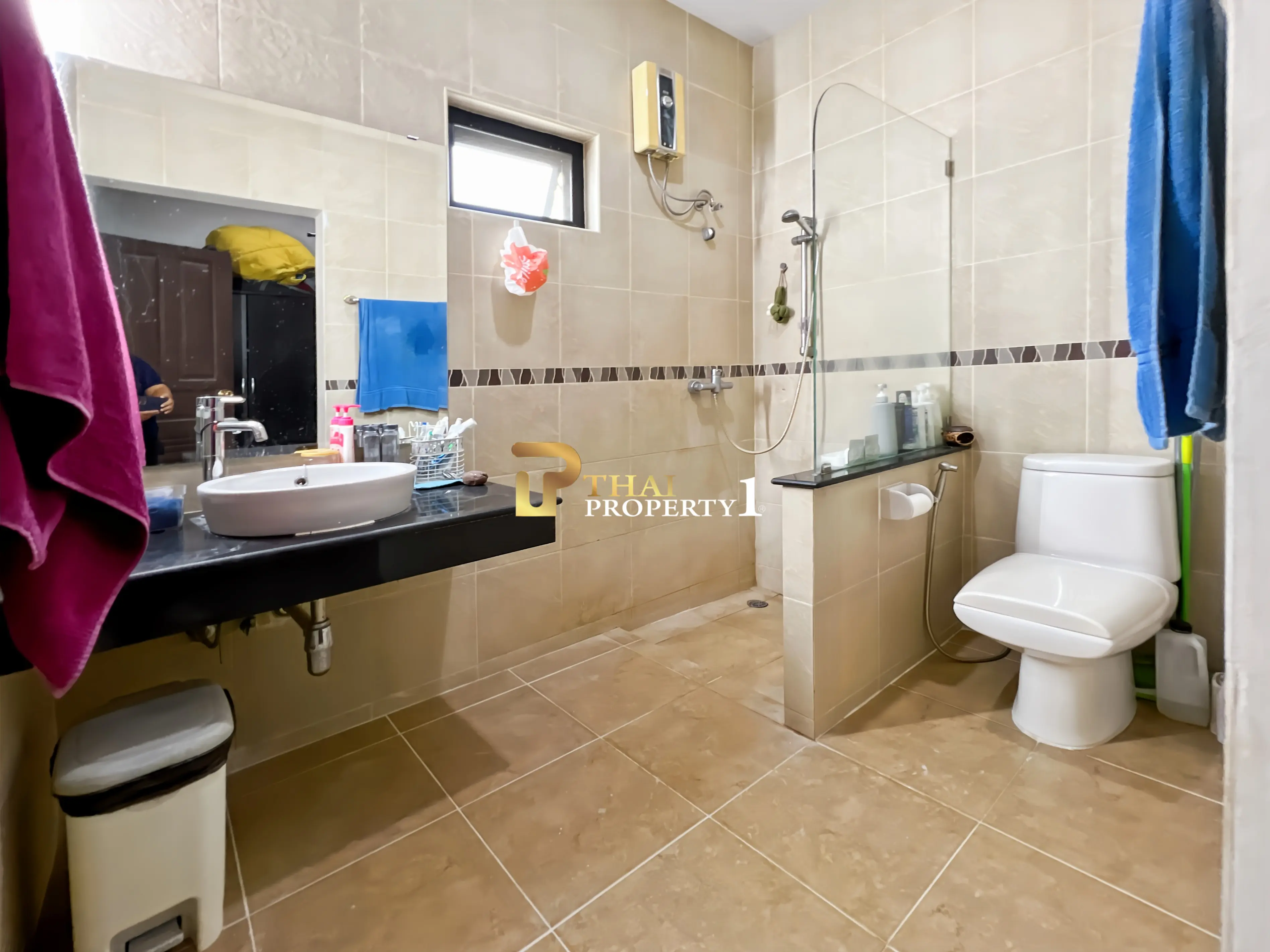 Comfortable Central 3-Bedroom Villa With Open Living Space In Hua Hin Horizon 