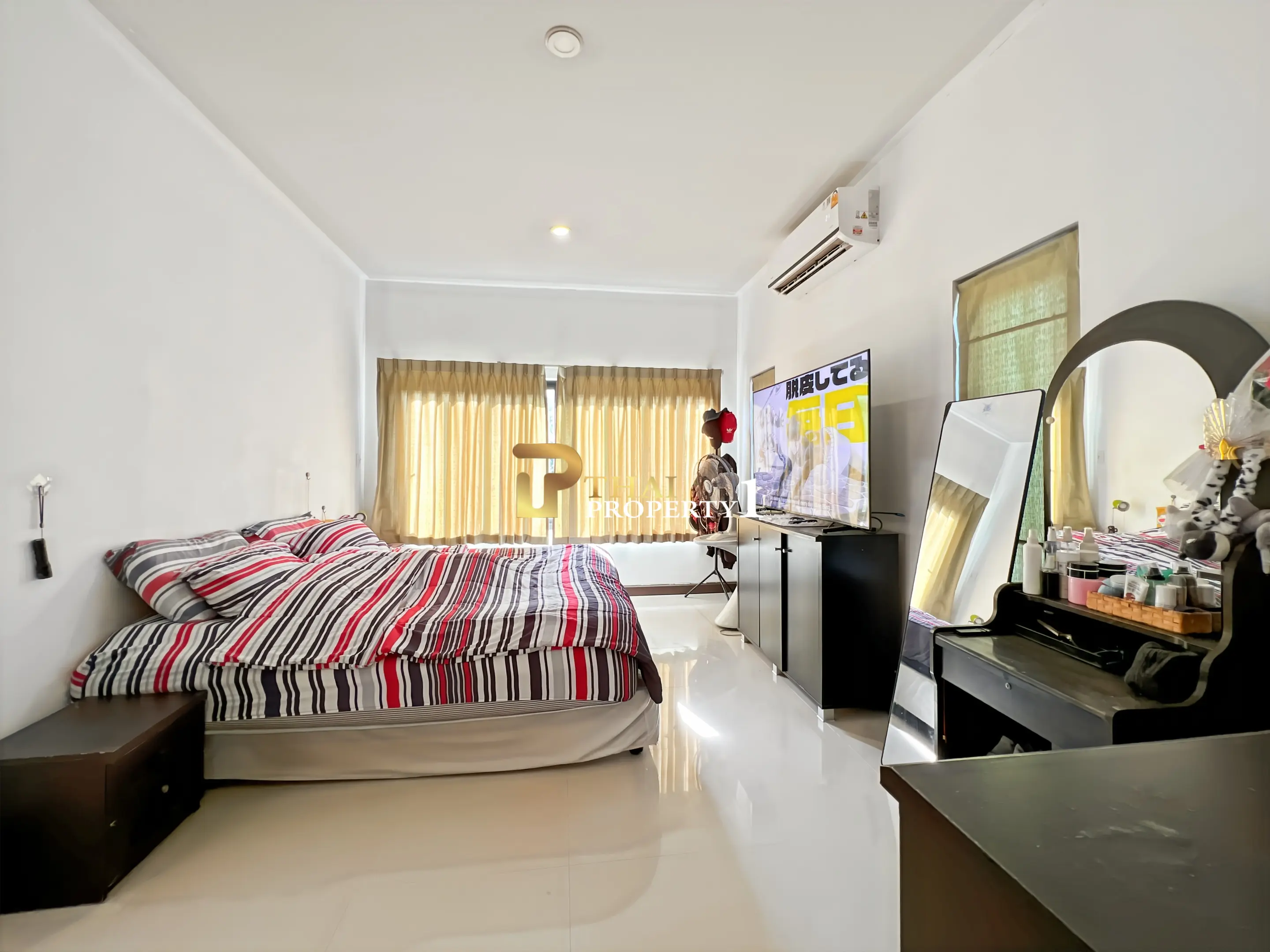 Comfortable Central 3-Bedroom Villa With Open Living Space In Hua Hin Horizon 