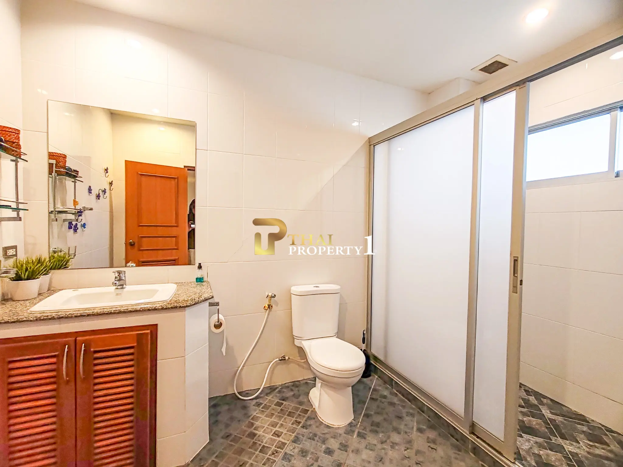 Corner 2 Bed, 2 Bath Condo At Nordic Apartment 4 Pratamnak Pattaya