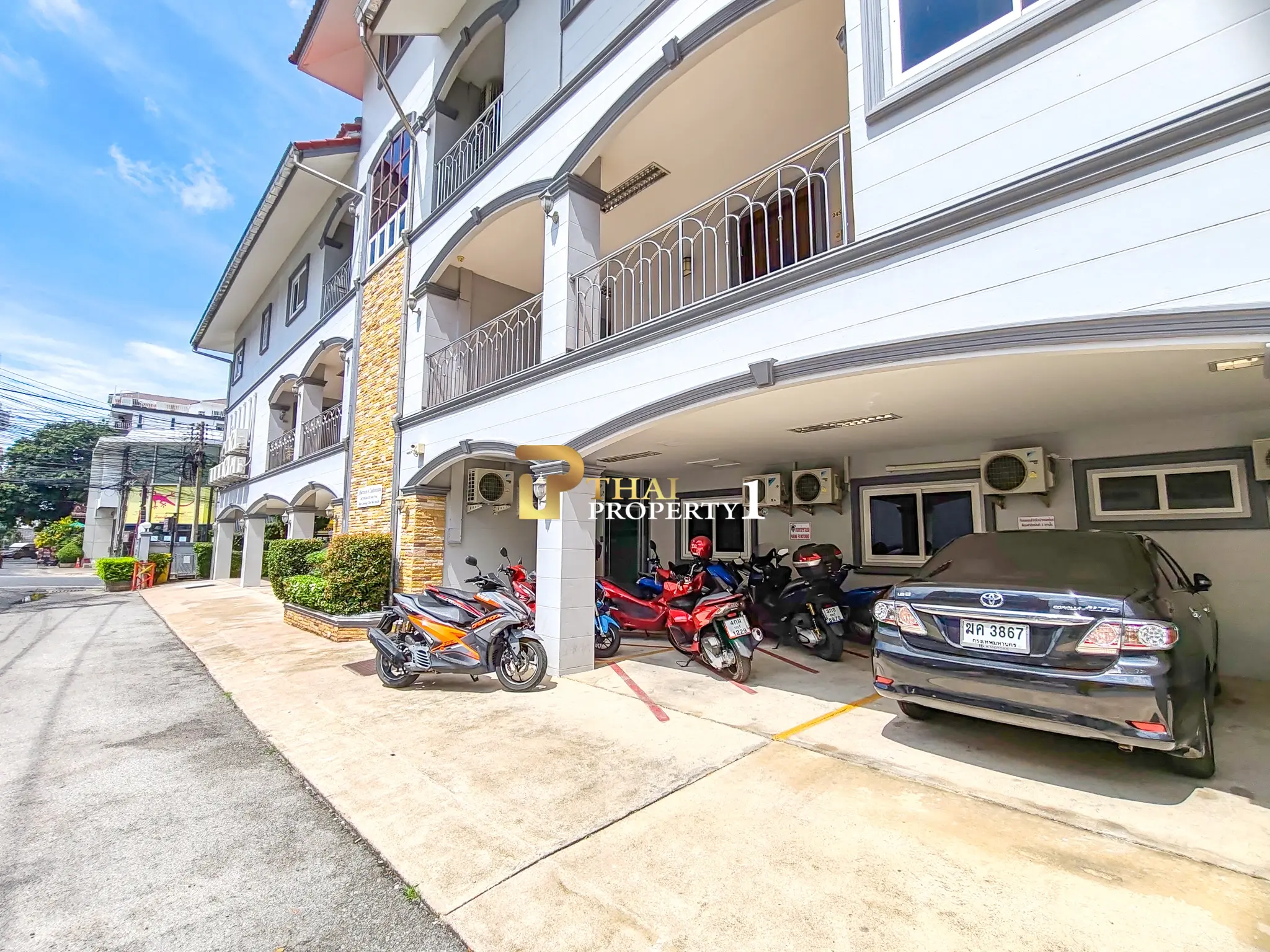 Corner 2 Bed, 2 Bath Condo At Nordic Apartment 4 Pratamnak Pattaya