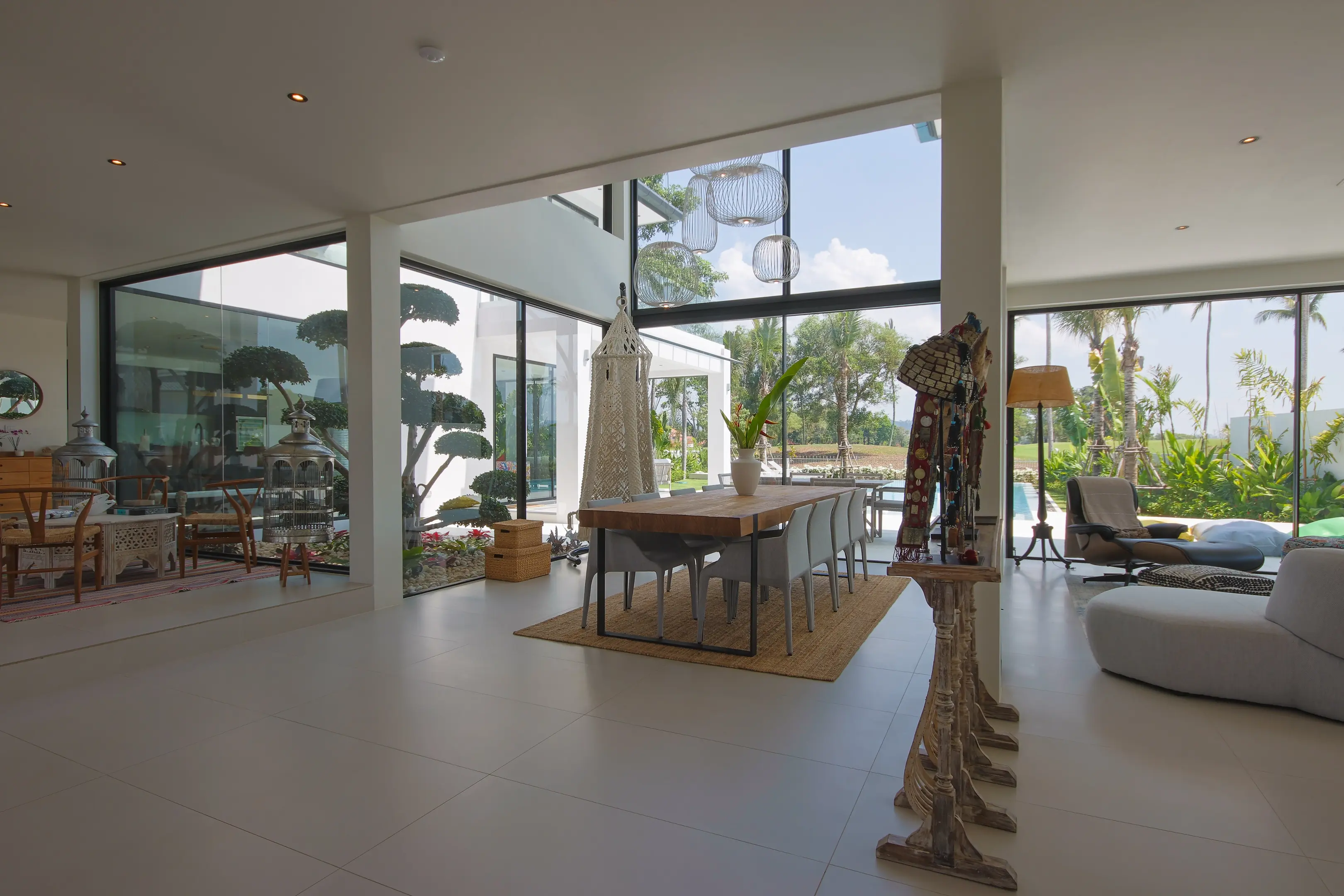 Elegant 5 Bedroom Golf Course Villa in Laguna, Phuket