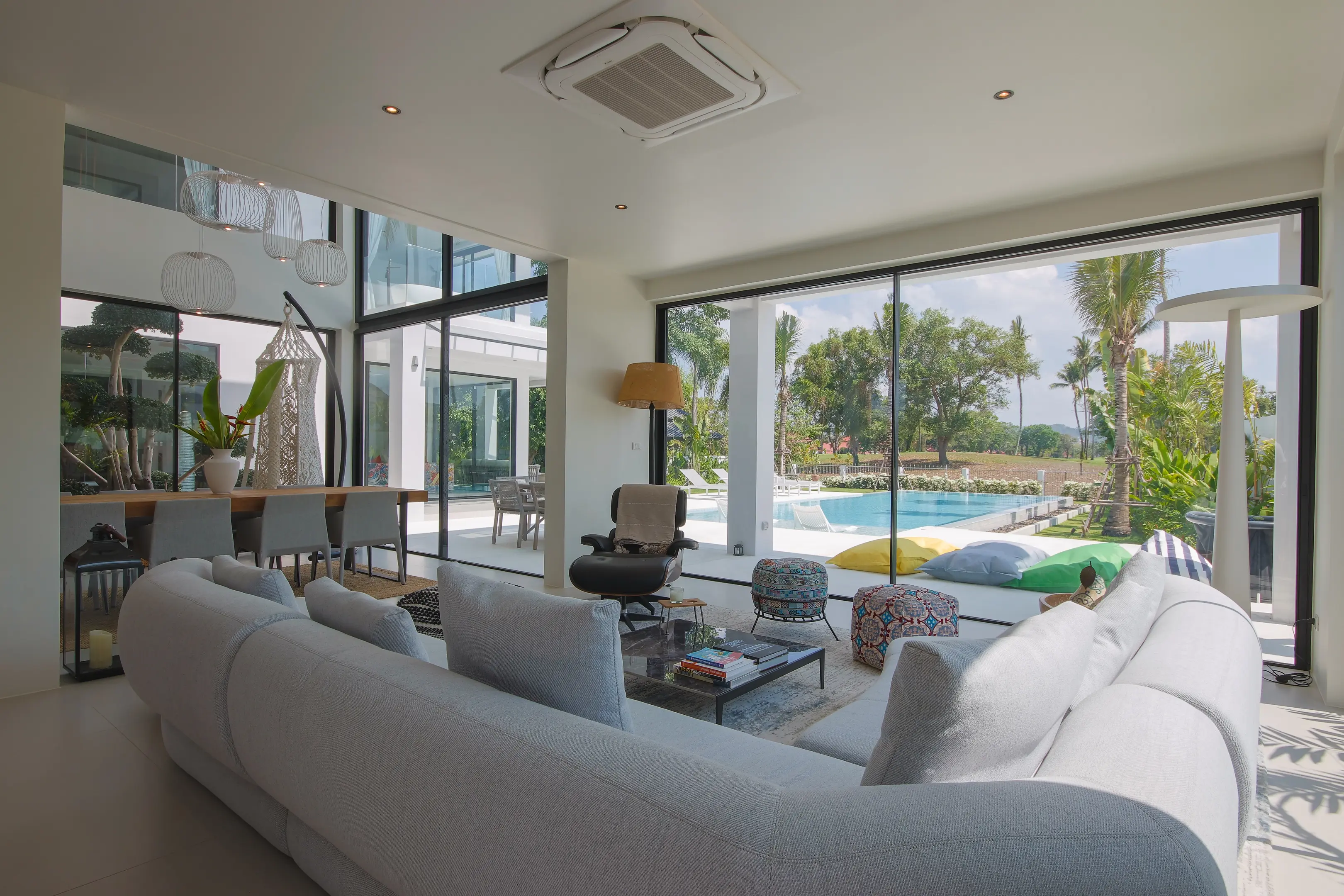 Elegant 5 Bedroom Golf Course Villa in Laguna, Phuket