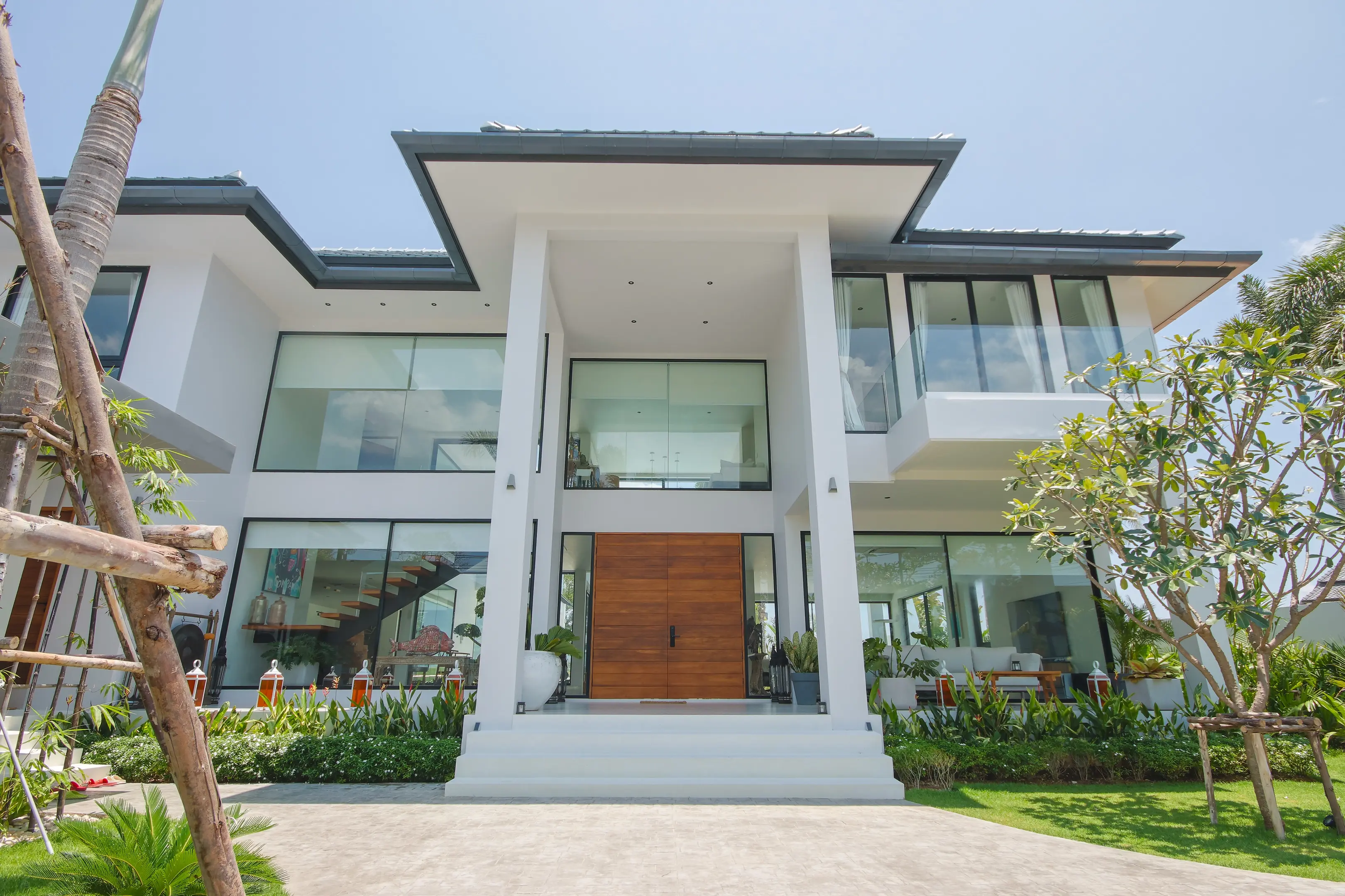 Elegant 5 Bedroom Golf Course Villa in Laguna, Phuket