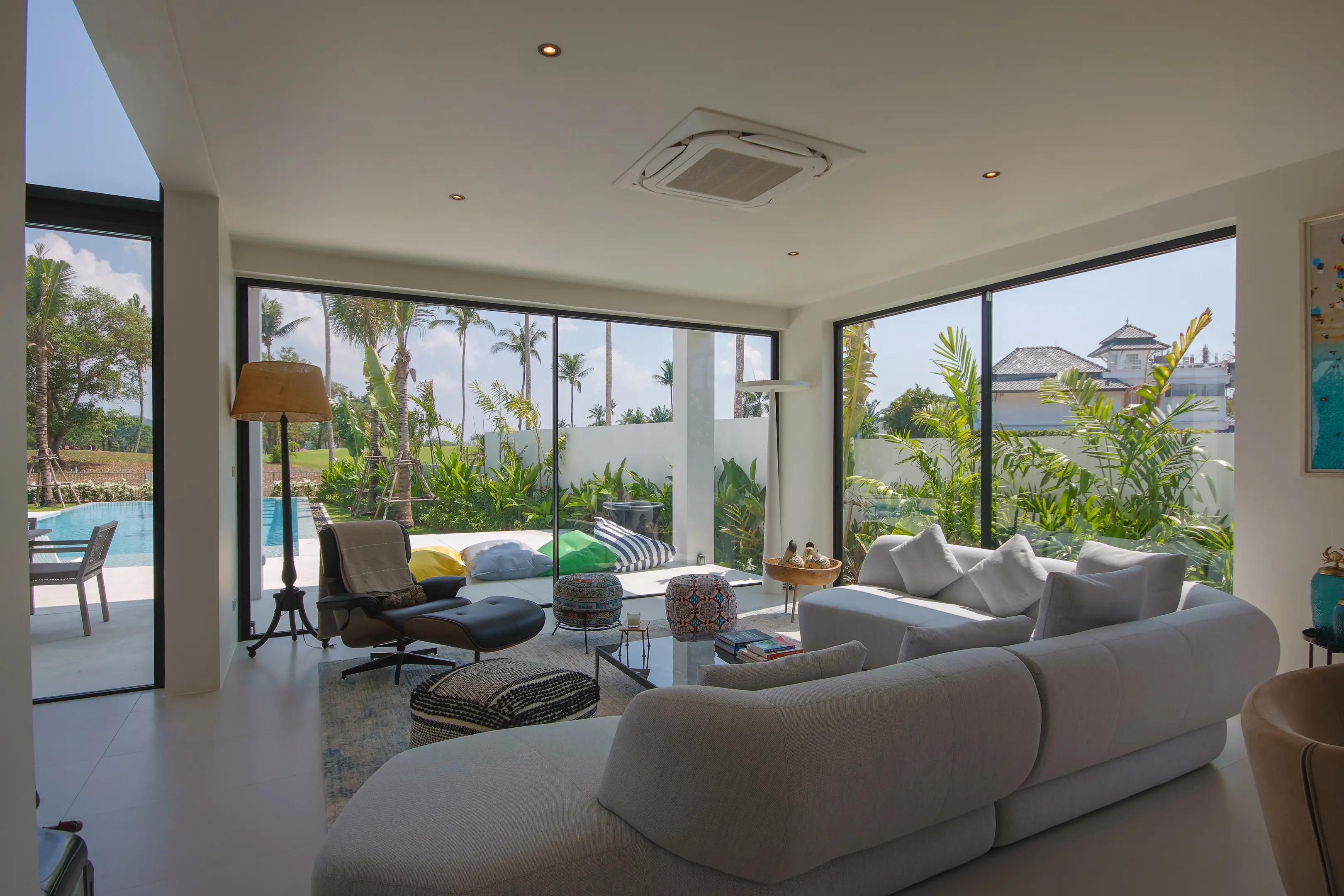 Elegant 5 Bedroom Golf Course Villa in Laguna, Phuket