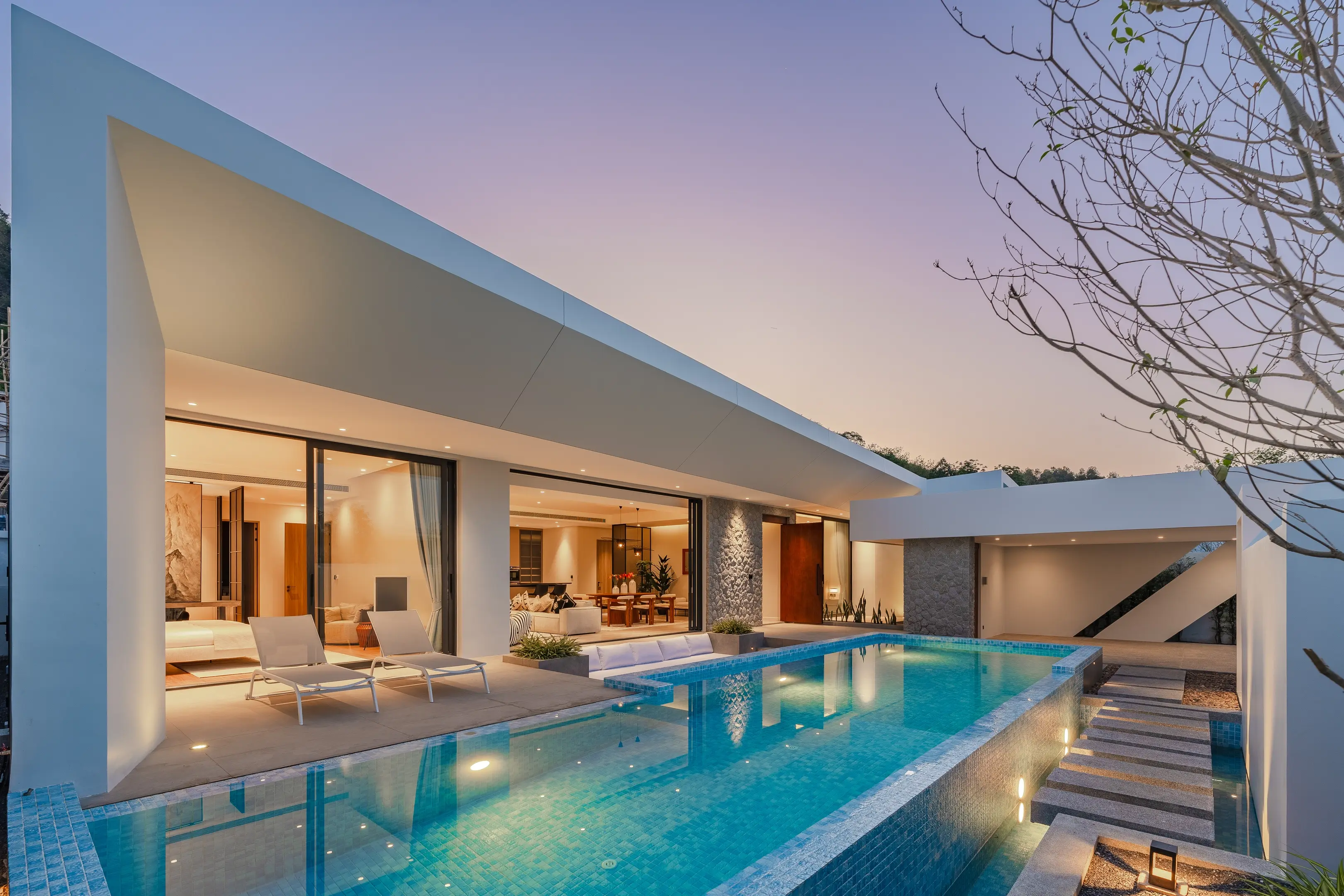 Contemporary 3-Bedroom Resale Villa in Cherngtalay, Phuket