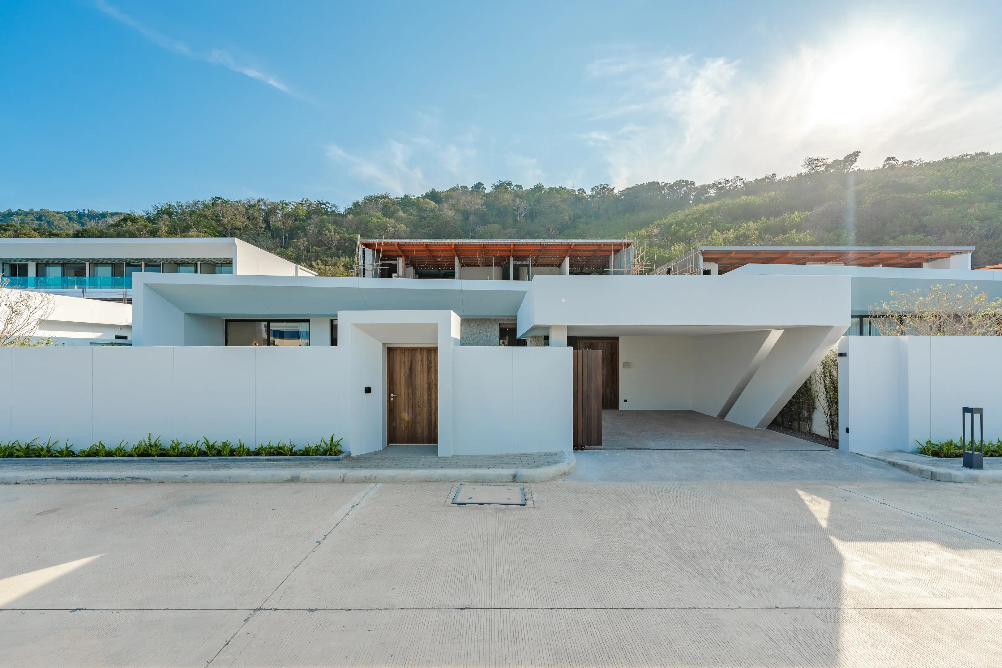 Contemporary 3-Bedroom Resale Villa in Cherngtalay, Phuket